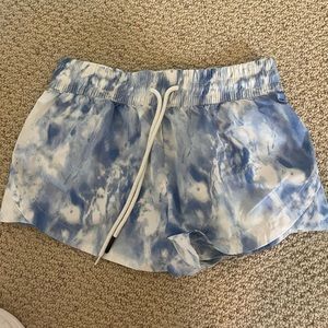 Blue tie die running shorts